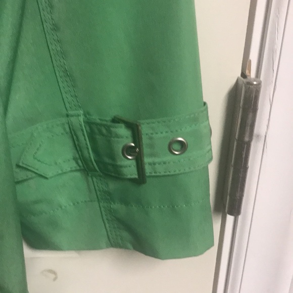 Beautiful green 😄Relativity😃trench coat size large for women - Picture 13 of 16